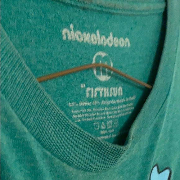 A medium green Nickelodeon reptar T-shirt - Picture 4 of 4